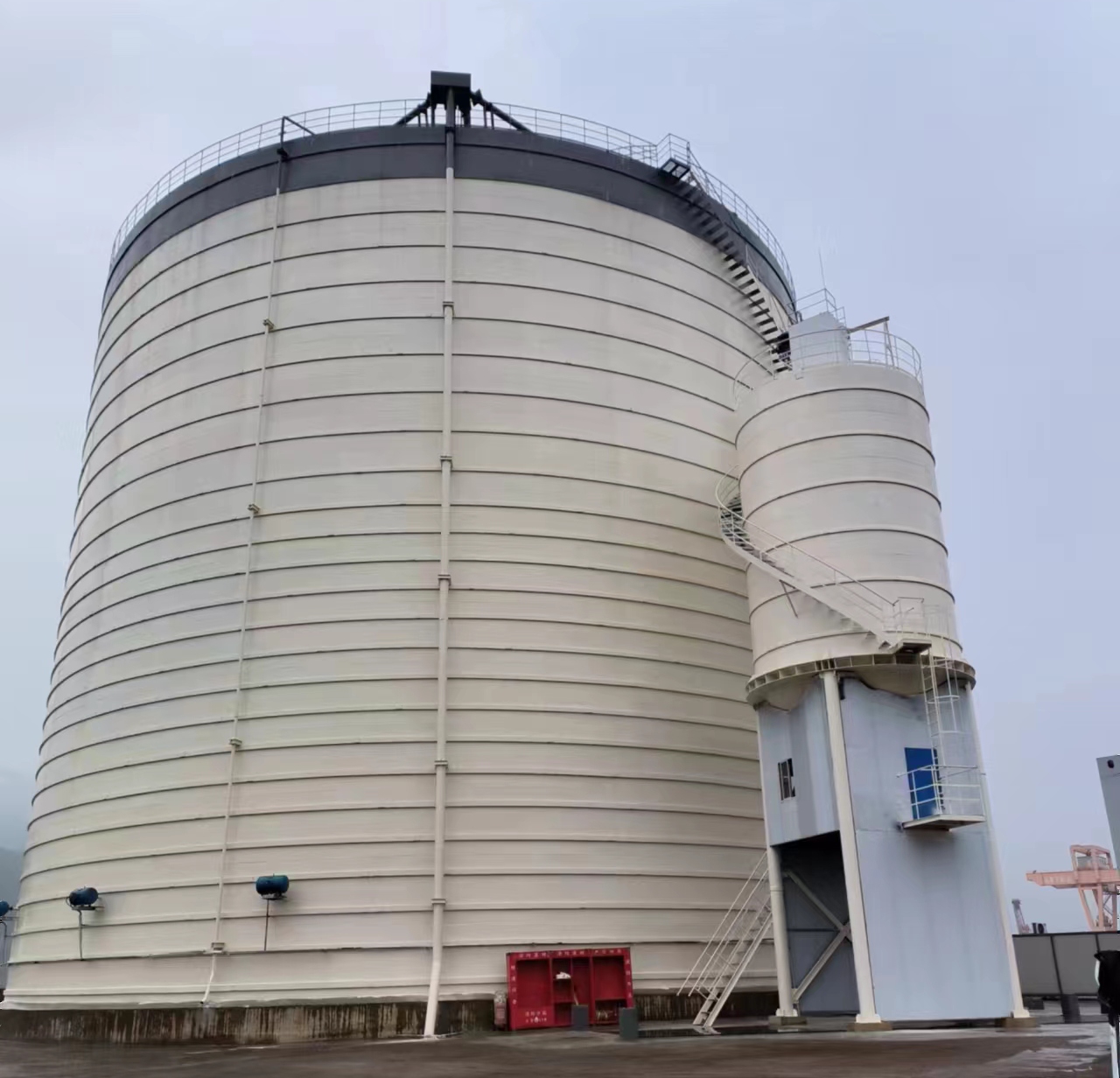 二道10万吨水泥钢板库